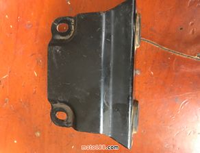 定制专用标牌夹持铁件 精准需求分析与采购指南